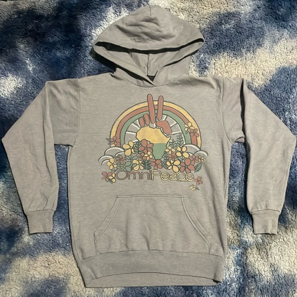 Junk Food Clothing Tops - Junk food Omni Peace African graphic hoodie S